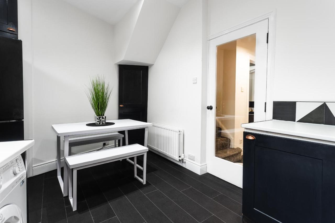 Villa The Crescent Townhouse Lisburn Exterior foto